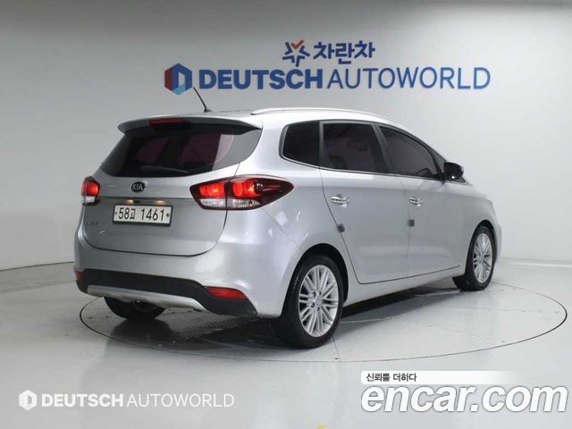 Kia Carens из Кореи Encar