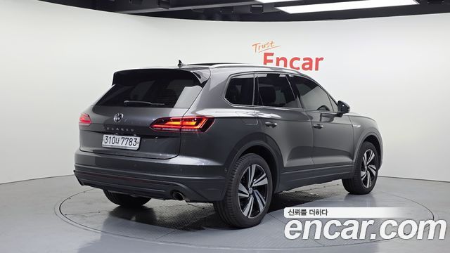 Volkswagen Touareg из Кореи Encar
