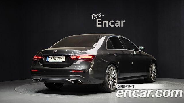 Mercedes-Benz E-Class из Кореи Encar