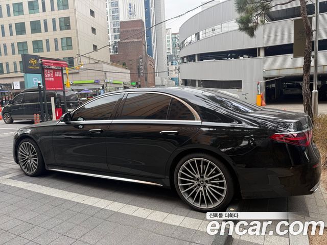 Mercedes-Benz S-Class S500L 4MATIC — пробег 15 000 км — фото 2 из 5