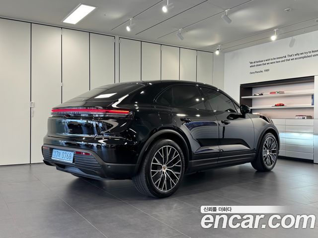 Porsche Macan из Кореи Encar