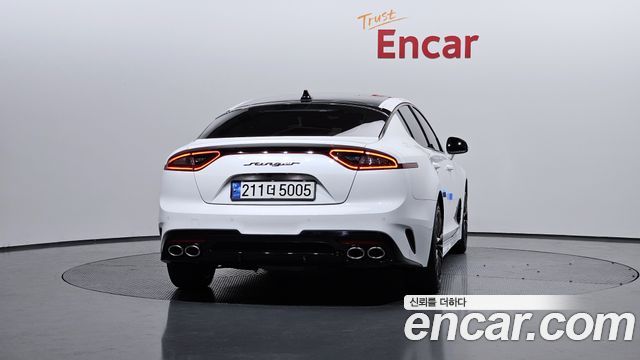 Kia Stinger из Кореи Encar
