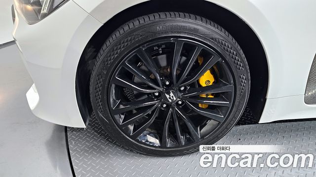 Kia Stinger из Кореи Encar