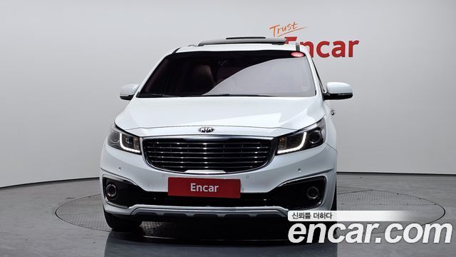 Kia Carnival из Кореи Encar