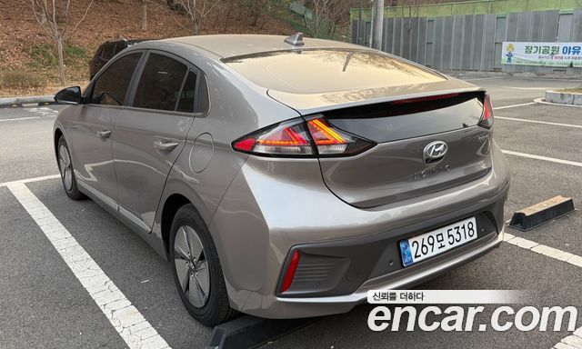 Hyundai Ioniq из Кореи Encar