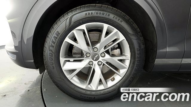 Genesis GV70 из Кореи Encar