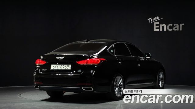 Hyundai Genesis из Кореи Encar
