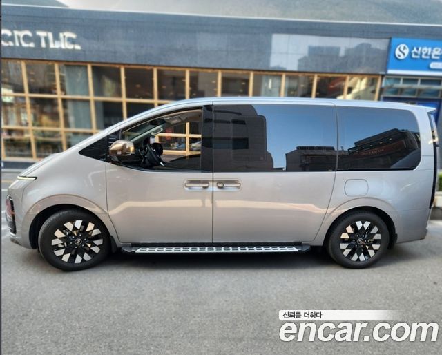 Hyundai Staria из Кореи Encar