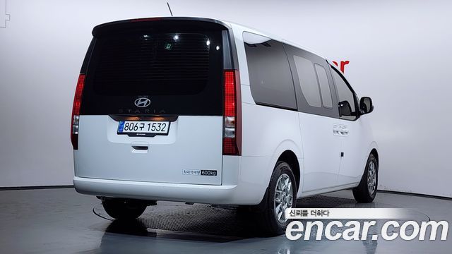 Hyundai Staria из Кореи Encar