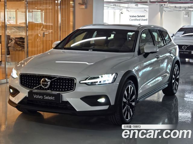 Volvo V60 из Кореи Encar