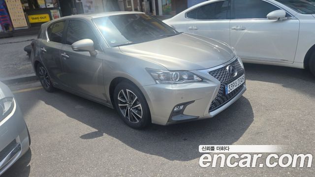 Lexus CT200h из Кореи Encar