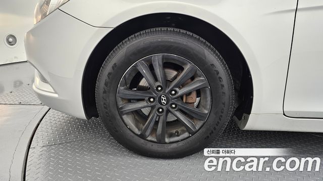 Hyundai Sonata Prime Deluxe — пробег 255 755 км — фото 5 из 5