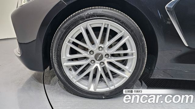 Genesis G70 из Кореи Encar