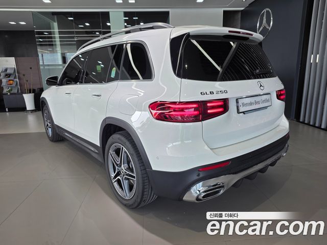 Mercedes-Benz GLB-Class из Кореи Encar