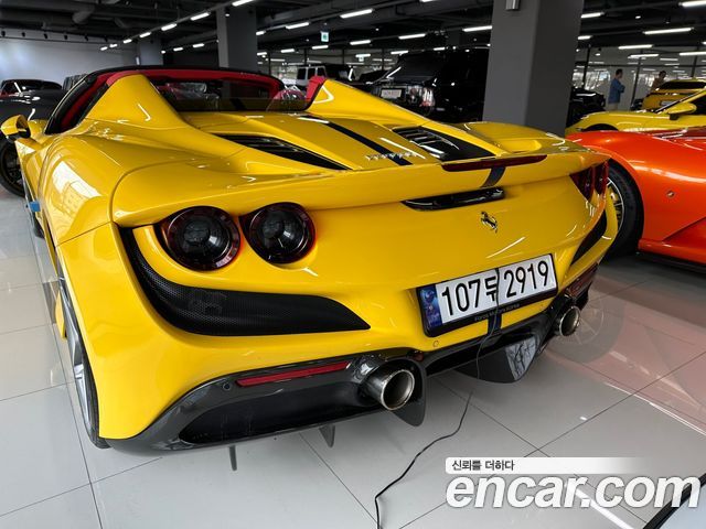 Ferrari F8 из Кореи Encar