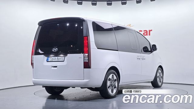 Hyundai Staria из Кореи Encar
