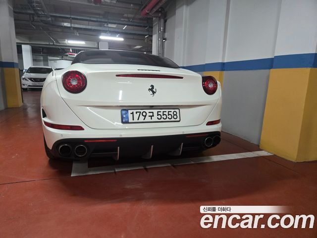 Ferrari California из Кореи Encar