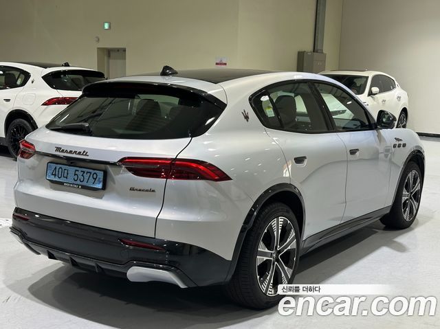 Maserati Grecale из Кореи Encar
