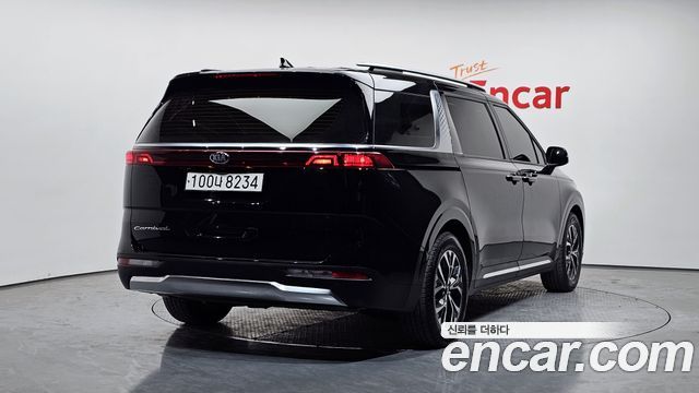 Kia Carnival 9-Seater Noblesse — пробег 103 900 км — фото 2 из 5