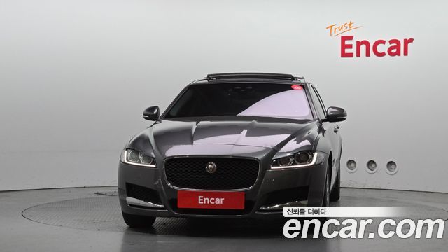 Jaguar XF из Кореи Encar