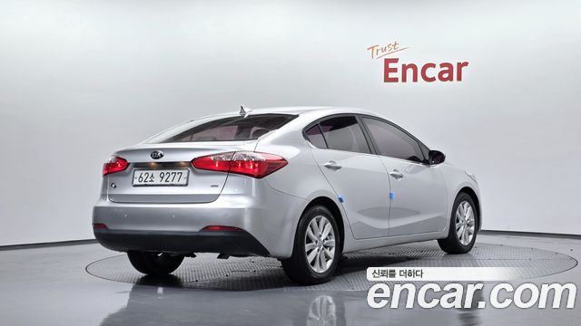 Kia K3 из Кореи Encar
