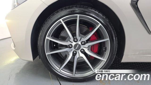 Genesis G70 из Кореи Encar