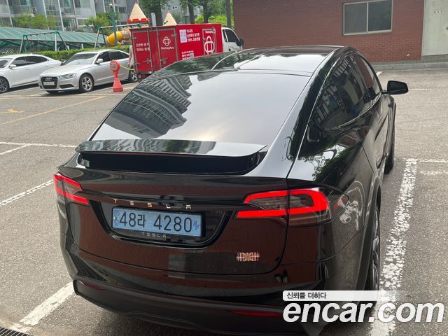 Tesla Model X из Кореи Encar