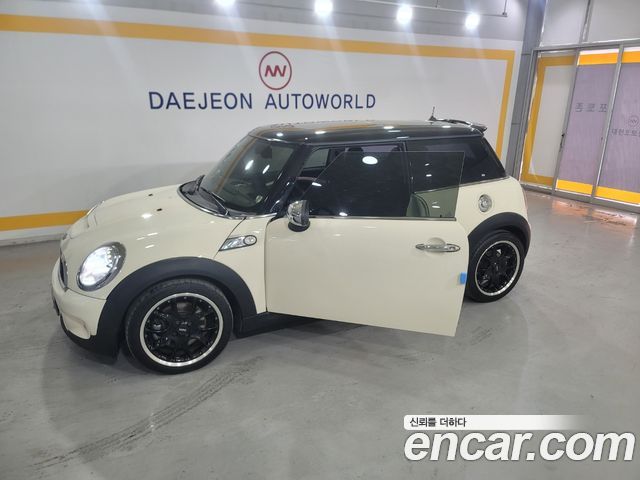 Mini Cooper из Кореи Encar