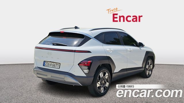 Hyundai Kona из Кореи Encar