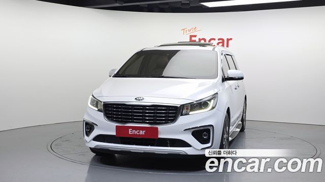 Kia Carnival из Кореи Encar
