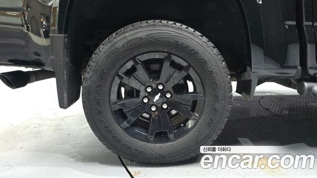 Chevrolet (Daewoo) Colorado 3.6 Z71-X Midnight 4WD — пробег 19 111 км