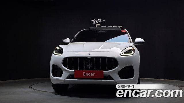 Maserati Grecale 2.0 AWD GT — пробег 47 017 км — фото 3 из 5