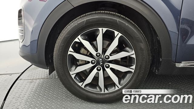 Kia Sportage из Кореи Encar