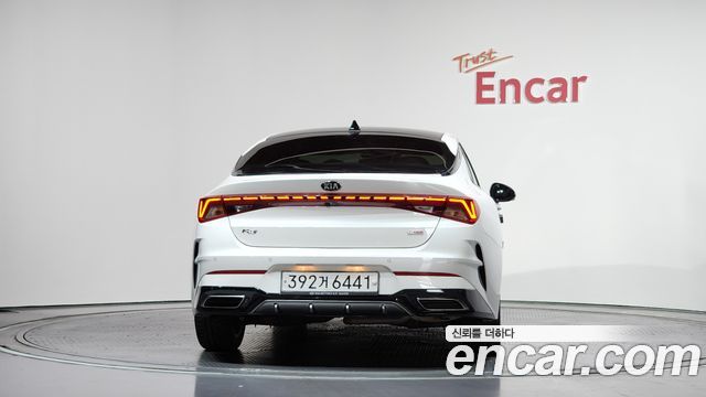 Kia K5 из Кореи Encar