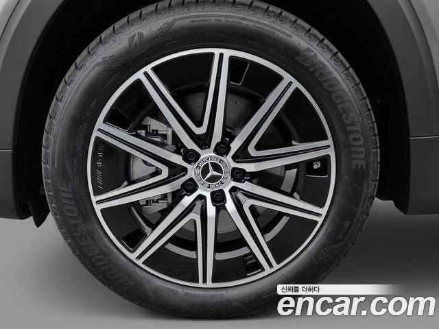 Mercedes-Benz EQB EQB300 4MATIC AMG Line — пробег 7 157 км — фото 5 из 5
