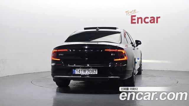 Volvo S90 из Кореи Encar