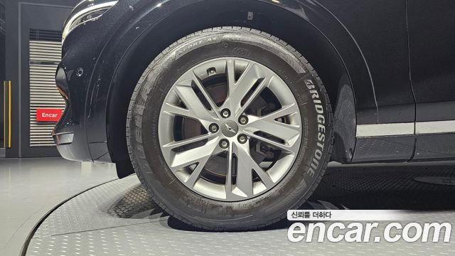 Genesis GV70 из Кореи Encar