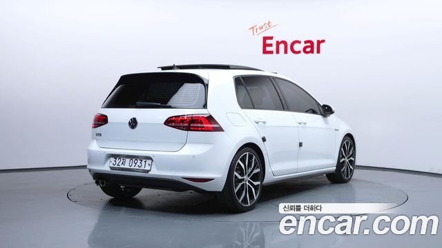 Volkswagen Golf из Кореи Encar