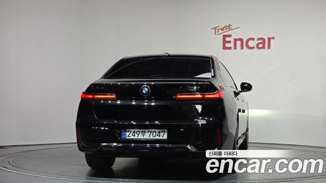 BMW 7-Series из Кореи Encar