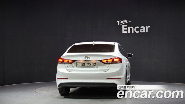 Hyundai AVANTE из Кореи Encar