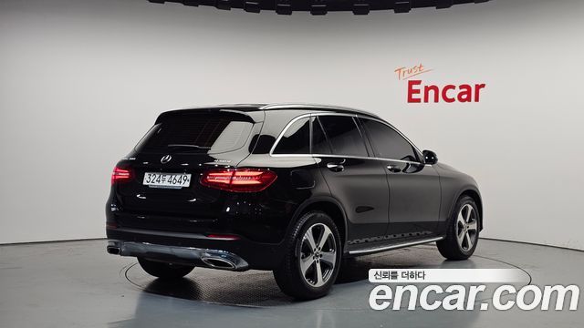 Mercedes-Benz GLC-Class GLC300 4MATIC — пробег 13 014 км — фото 2 из 5