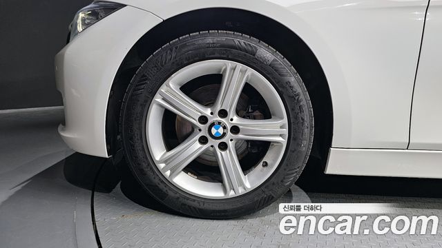 BMW 3-Series из Кореи Encar