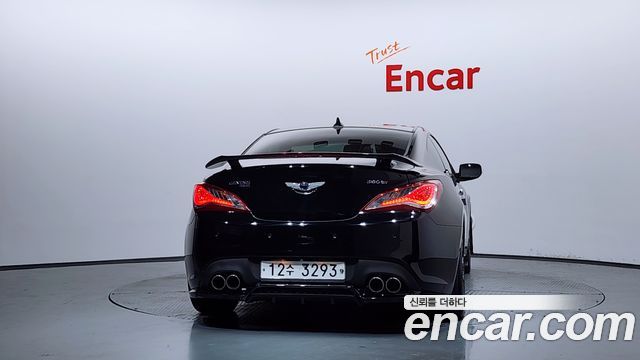 Hyundai Genesis из Кореи Encar