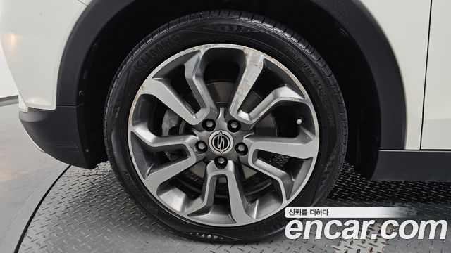 Ssangyong TIBOLI из Кореи Encar