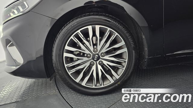 Kia K7 из Кореи Encar