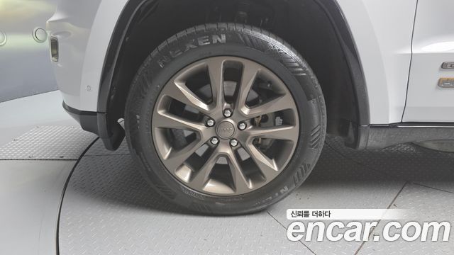 Jeep Cherokee из Кореи Encar