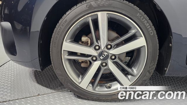 Kia K3 из Кореи Encar