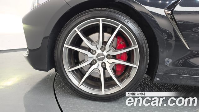 Genesis G70 из Кореи Encar