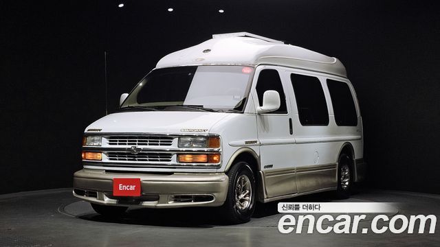Chevrolet Chevy Van 11-Seater — пробег 212 244 км
