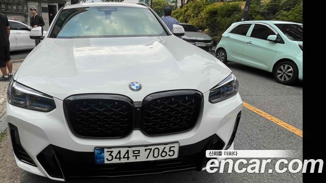 BMW X4 xDrive20i M Sports Pro — пробег 95 300 км — фото 1 из 5
